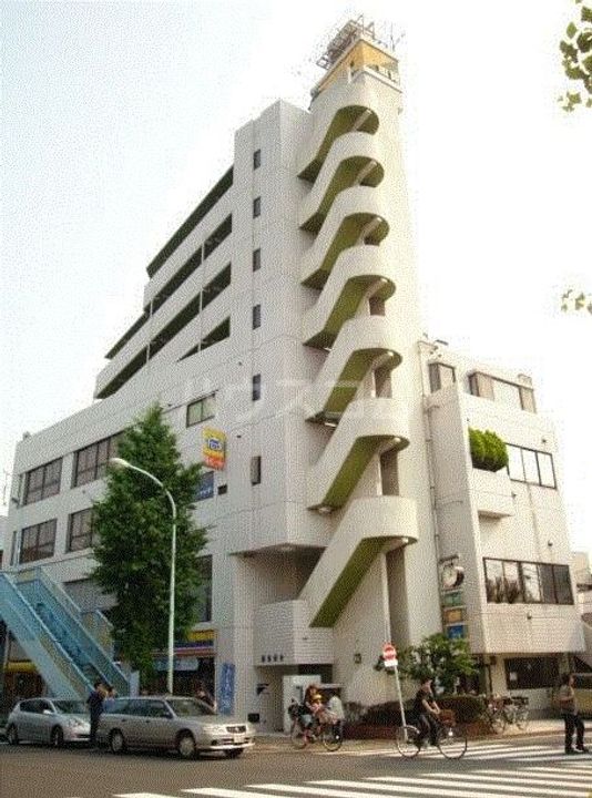 加賀ビルの外観