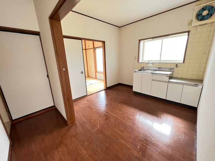 神奈川県小田原市曽比(一戸建)の賃貸物件の居間