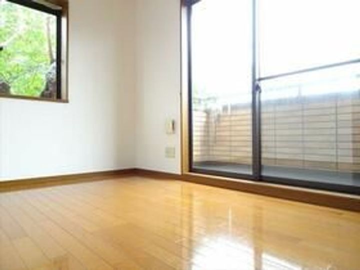 ドリーム八雲の居間