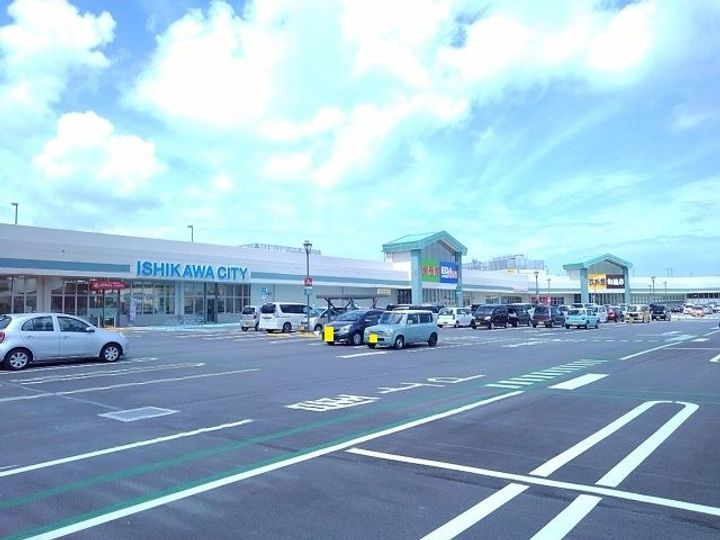 アンジュ・コリーヌの周辺