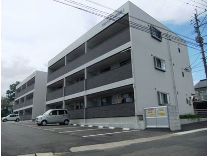 スカイコート志比田の外観