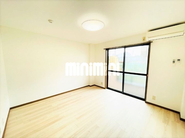 クレールカルティエの内装