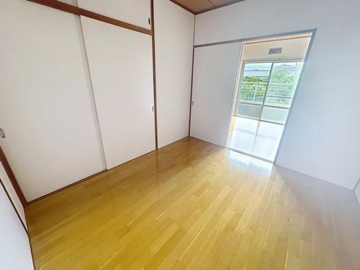 さよ姫ハイツの居間