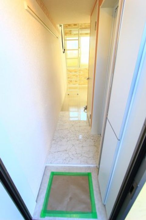 ユナイト 金沢文庫マリーアンジェラの玄関