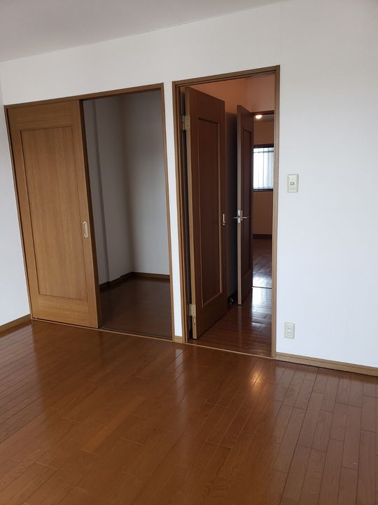 エクセレント江坂の内装
