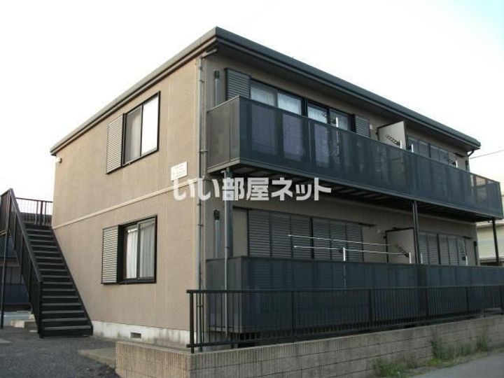 メゾンミレニアムIの外観