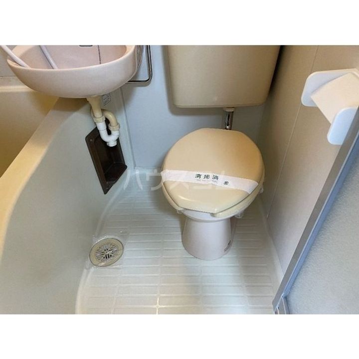 プチシャトー若草の内装