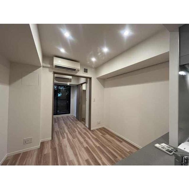 東京都新宿区横寺町(マンション)の賃貸物件の居間