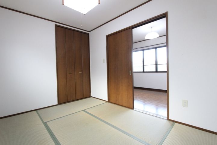 エスティメモリアルの内装