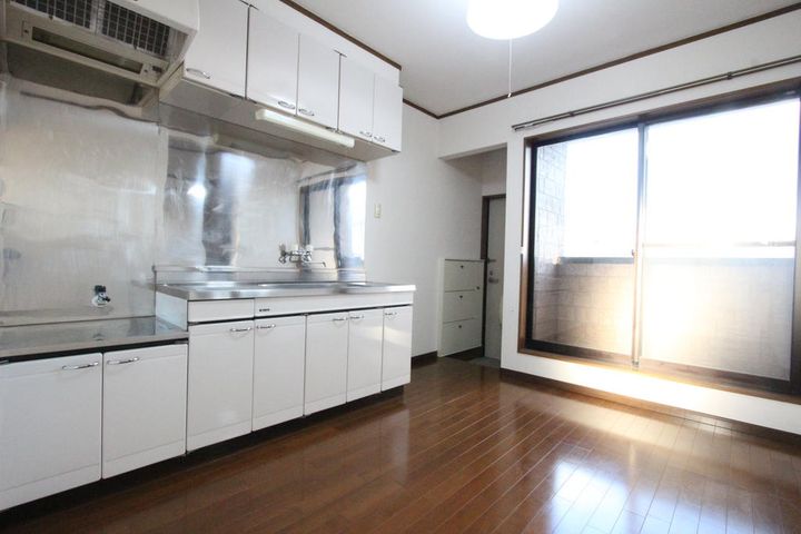 エスティメモリアルのキッチン