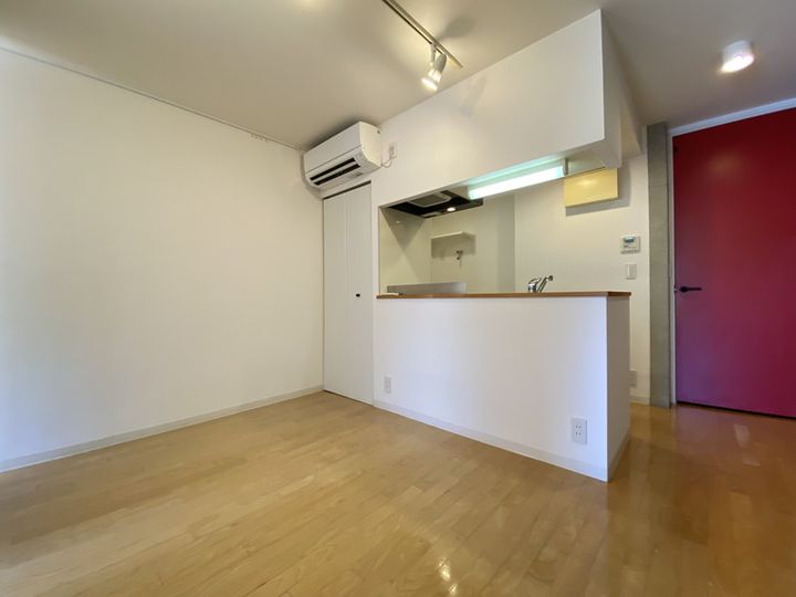 ZESTY駒沢大学IIの内装