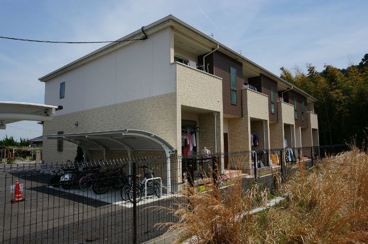 グランドゥール楓の外観