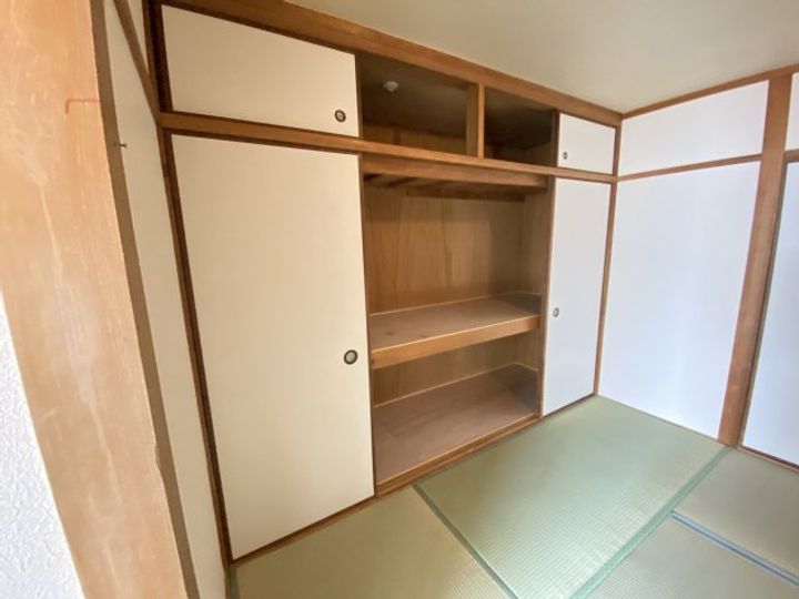 大ケイハイツの内装