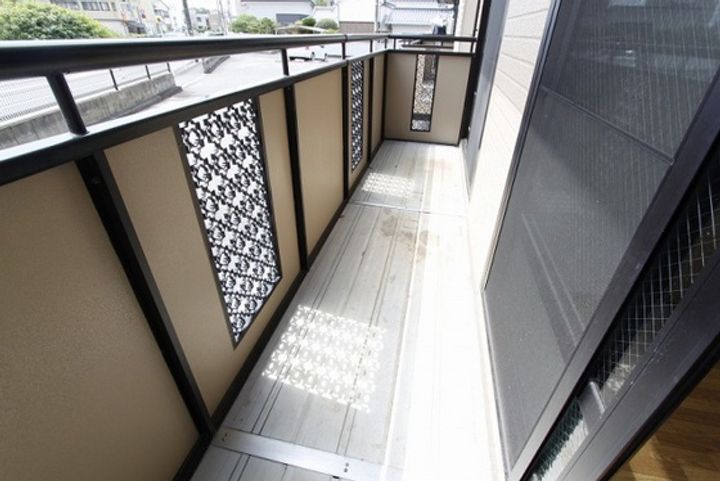フローラル山根の内装