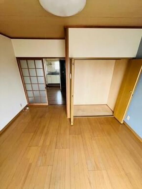 エグゼ松茂の居間