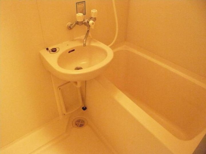 メゾンエトワールの風呂