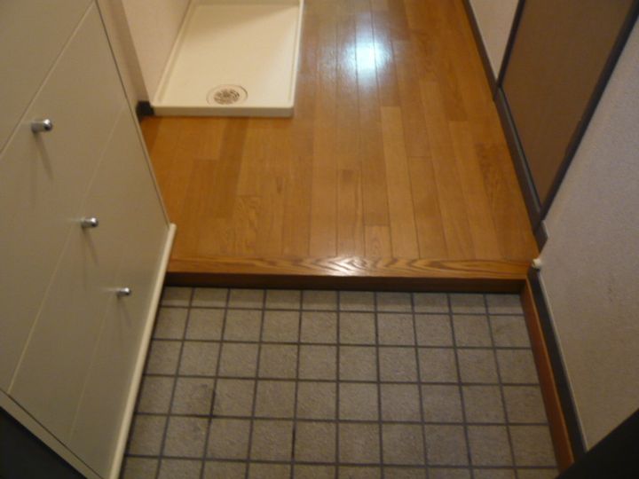 メゾンエトワールの玄関