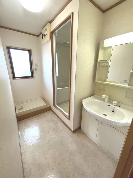 エコランスピア梅乃の内装