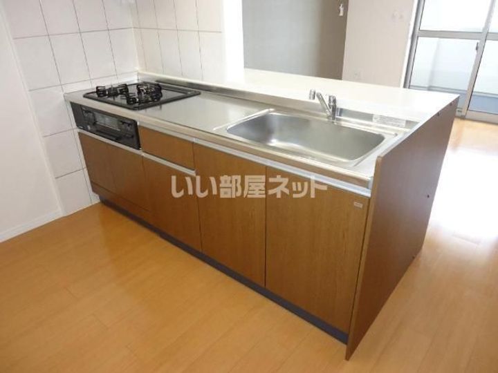 栃木県佐野市高萩町(アパート)の賃貸物件のキッチン