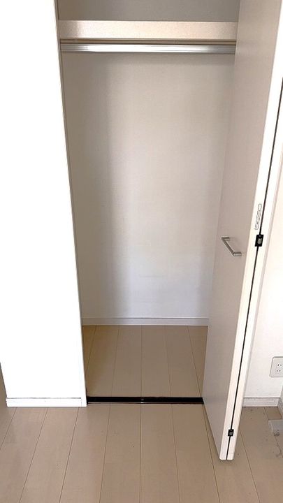 ブリーズ西古松の内装