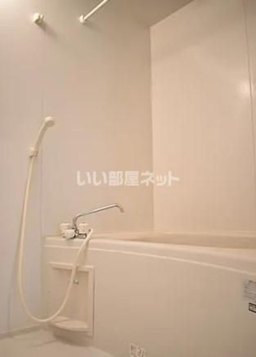 サムティ佐賀駅前Serenaの風呂