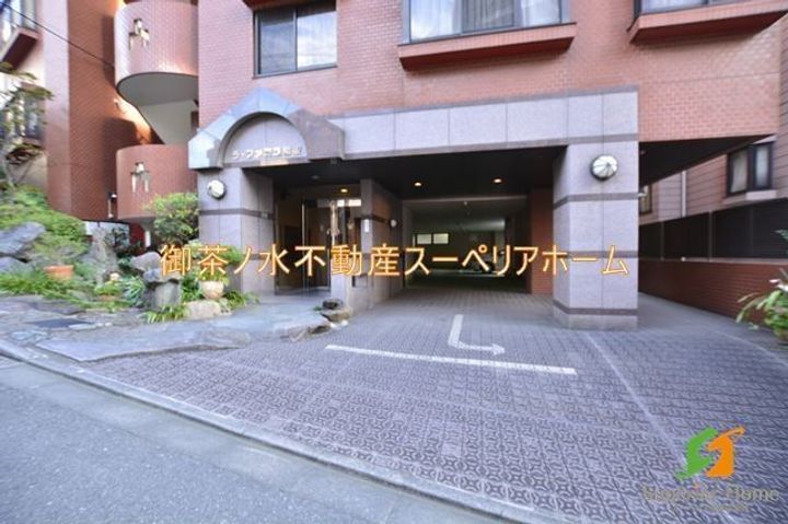 東京都文京区本郷5(マンション)の賃貸物件の地図
