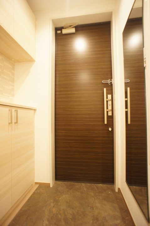 神奈川県川崎市多摩区中野島6(マンション)の賃貸物件の玄関