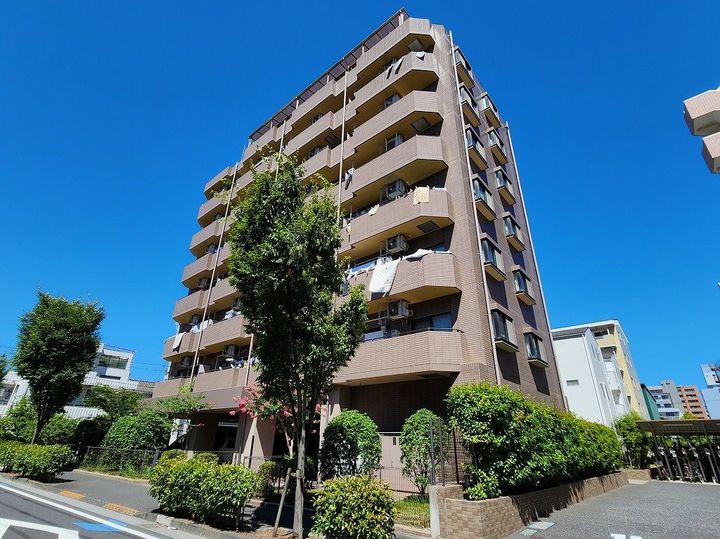 第5マンションカネイの外観