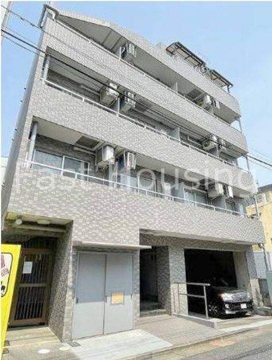 東京都中野区本町5(マンション)の賃貸物件の外観