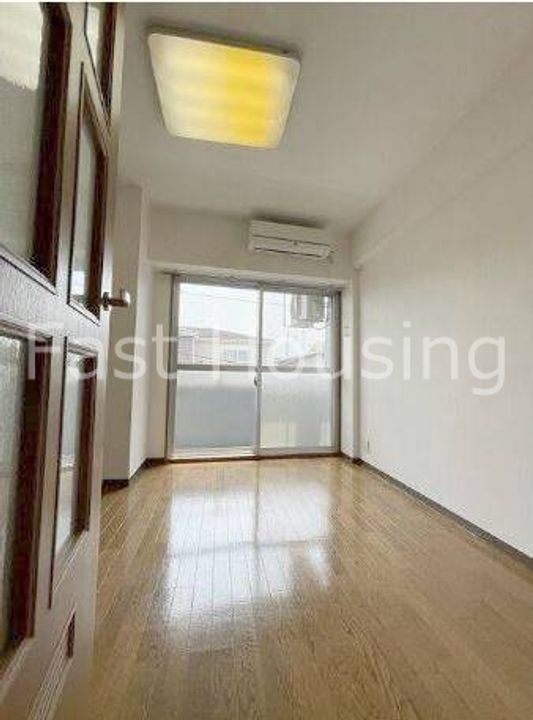 東京都中野区本町5(マンション)の賃貸物件の居間