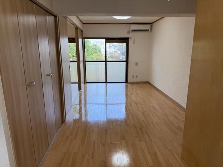 カーサマローネの居間