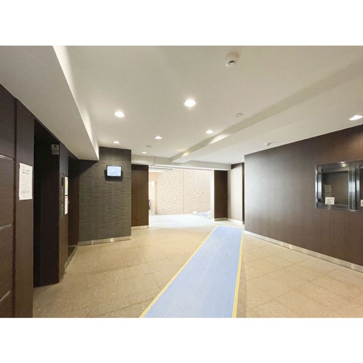 オーパスホームズ白山の居間