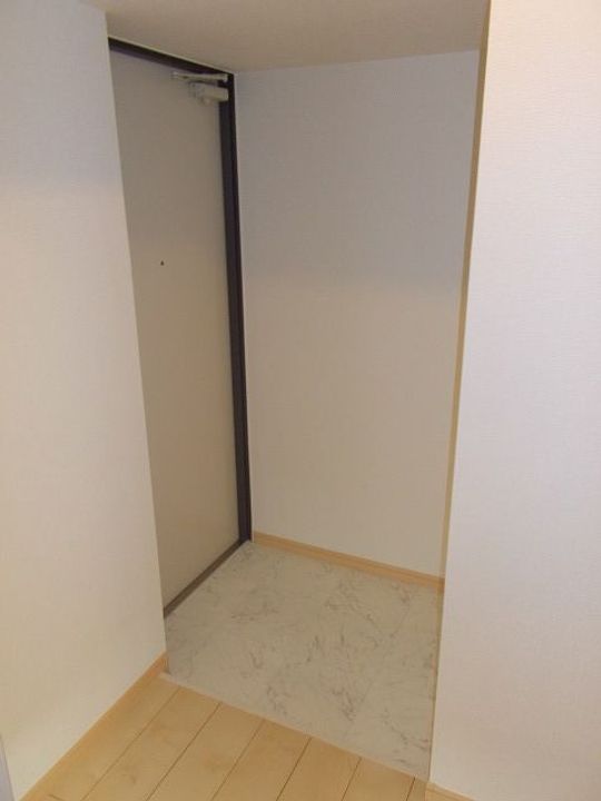 フェスタ元浅草の玄関