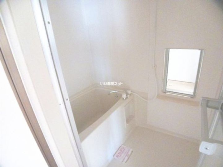 クリエイティブフォーの風呂