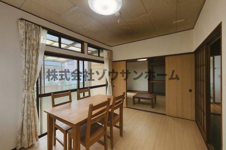千葉県千葉市稲毛区小深町(一戸建)の賃貸物件の居間