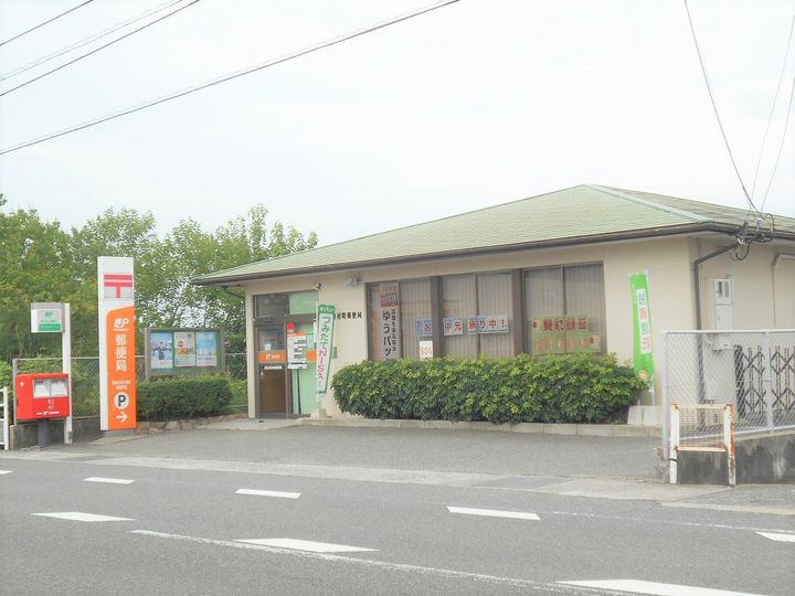 サンタクロスBの周辺