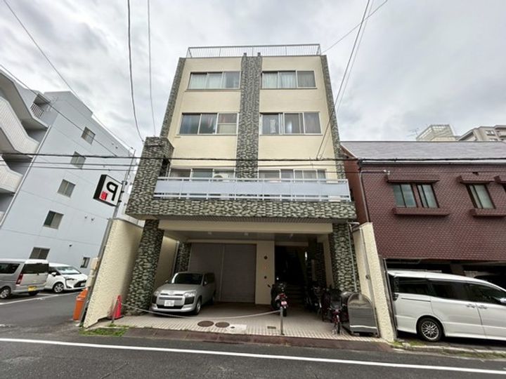 伊佐木ビルの外観