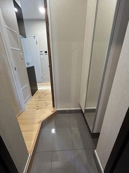 東京都中央区月島4(マンション)の賃貸物件の玄関
