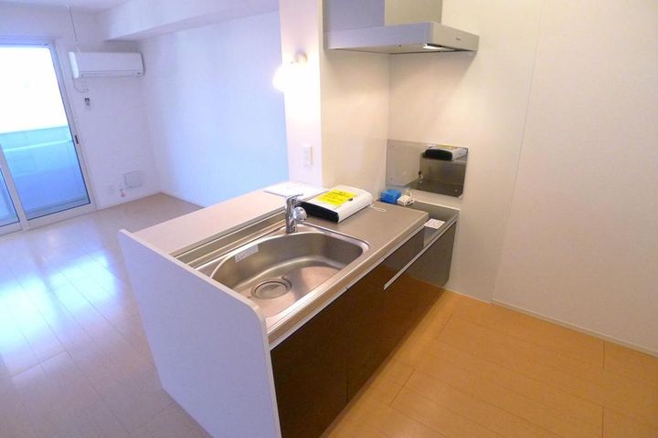 エクセレント三輪野山I・IIのキッチン