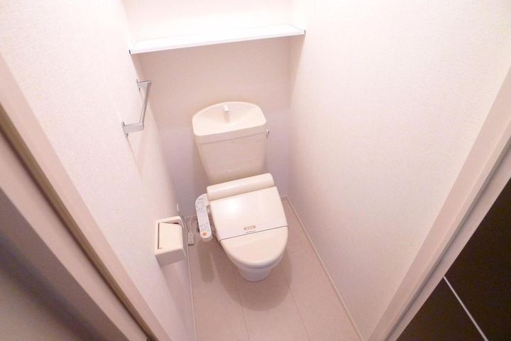 エクセレント三輪野山I・IIの内装