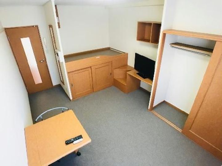 レオパレスディアコートの居間