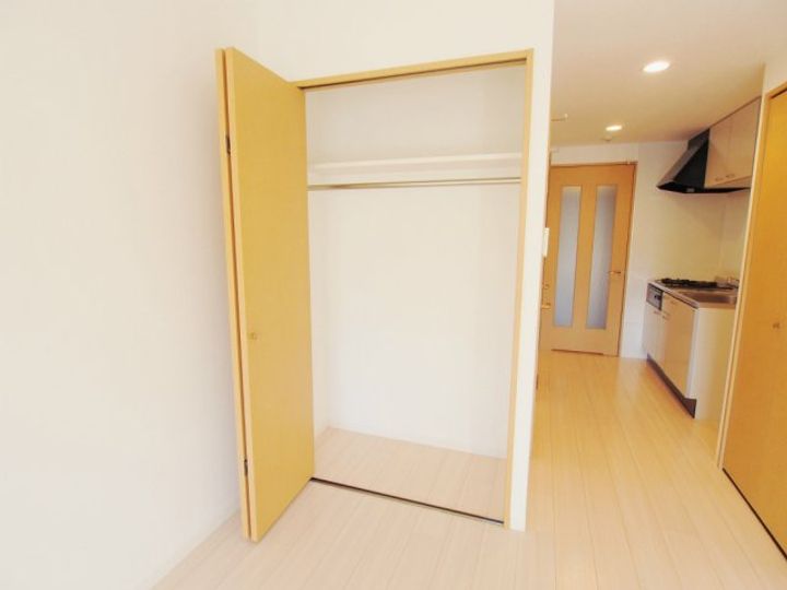 グラビスコート西原駅前の内装