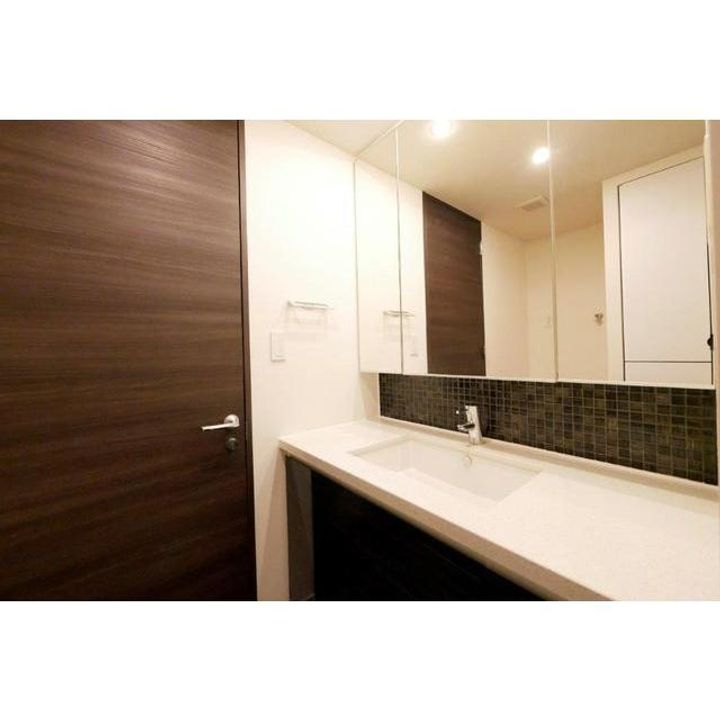 東京都新宿区新宿6(マンション)の賃貸物件の内装