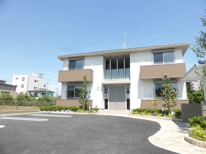 シェリールの外観