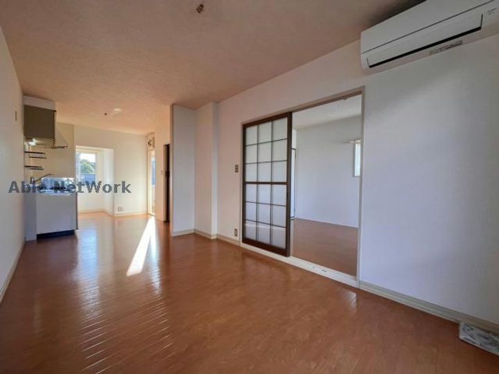 アミューズメントハウスの居間