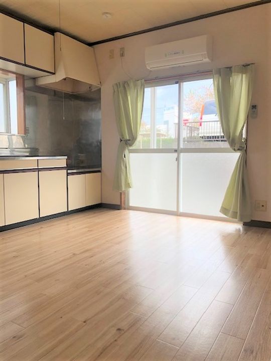 千葉県袖ヶ浦市長浦駅前8(一戸建)の賃貸物件の居間