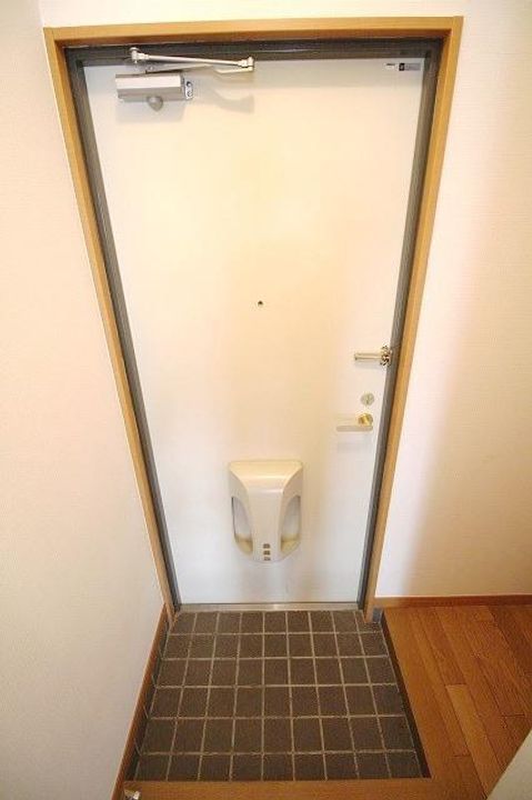 親和ハイツの玄関