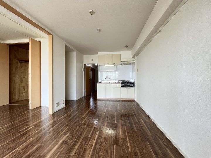 静岡県浜松市中央区砂山町(マンション)の賃貸物件の居間