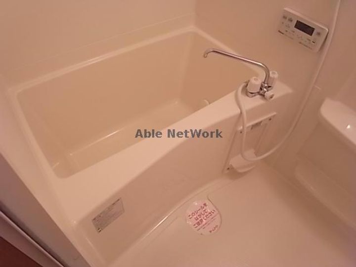 岐阜県羽島郡岐南町薬師寺5(マンション)の賃貸物件の風呂