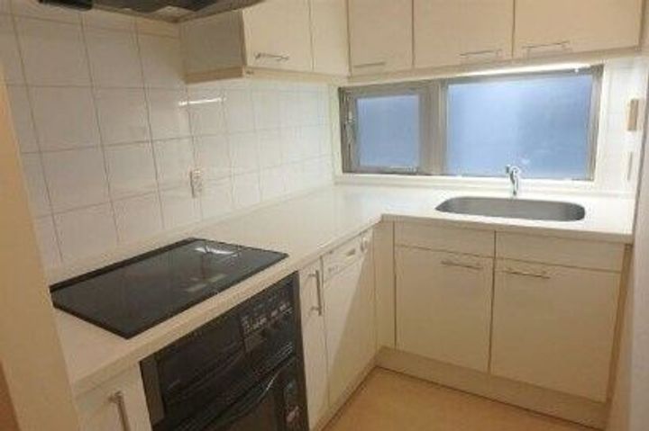 東京都港区赤坂6(マンション)の賃貸物件のキッチン
